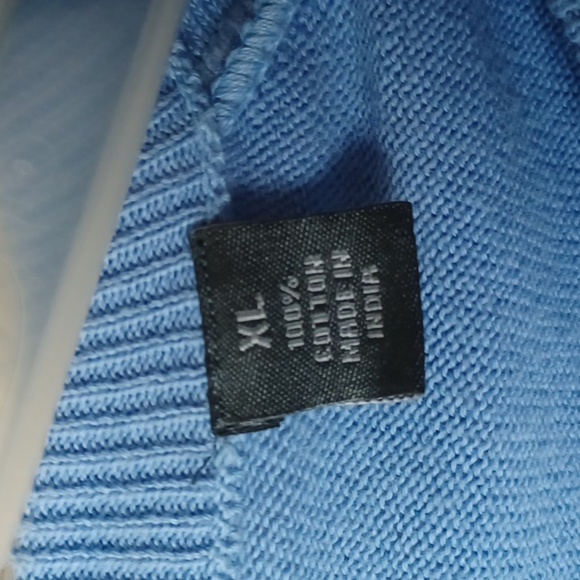 Lyle & Scott men's long sleeve pullover knit sweater, pit to pit 24", length 29" - Picture 6 of 6